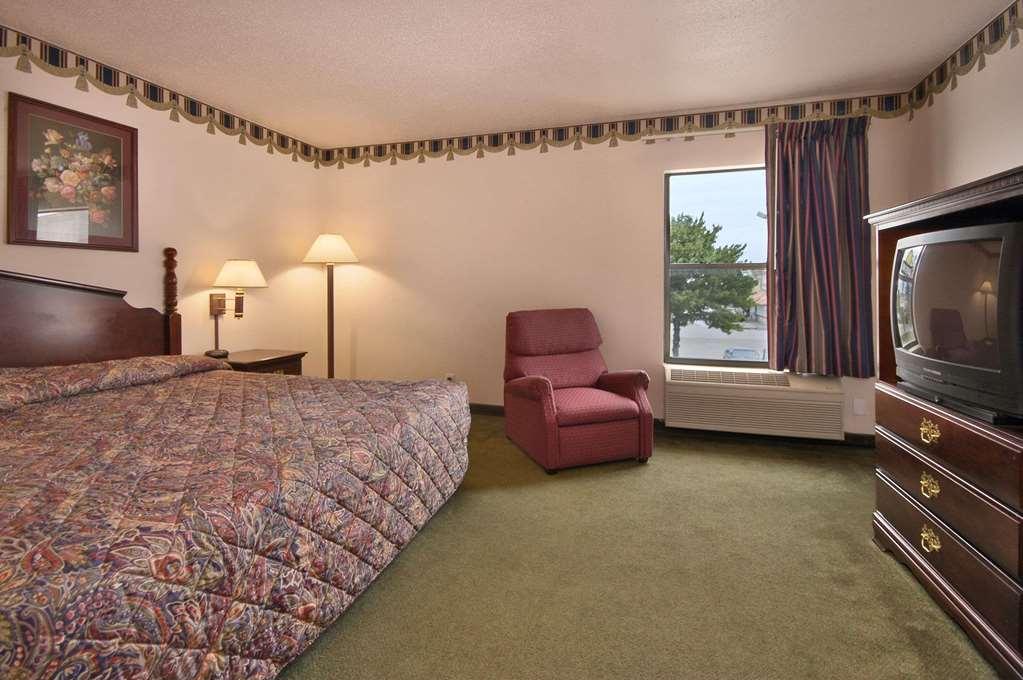 Days Inn By Wyndham Walcott Davenport Buitenkant foto
